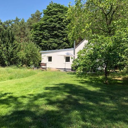 Cottage Am Wald Bei Berlin Falkensee Exterior photo